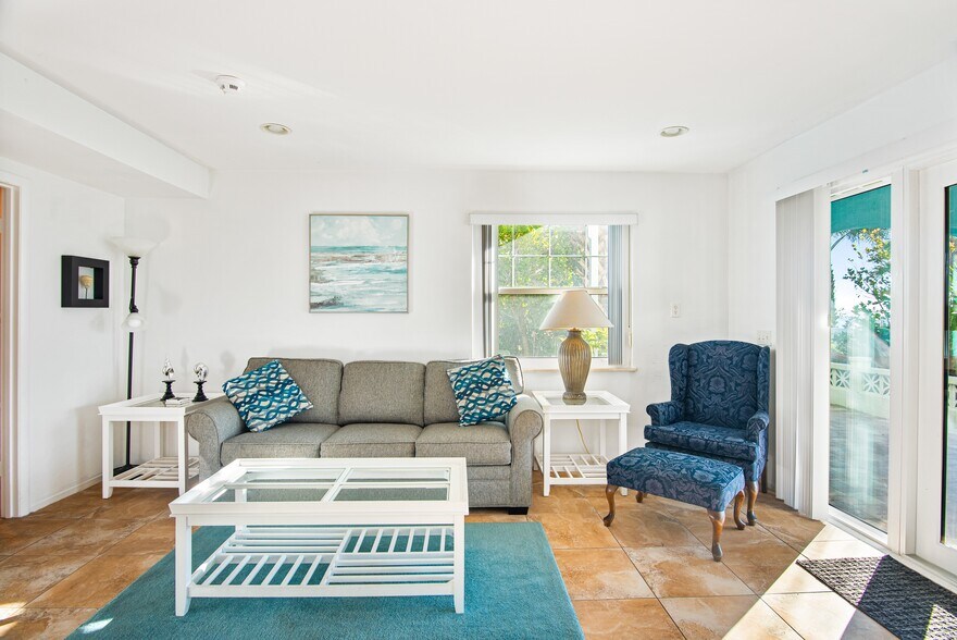 More Photos Of 217 Casey Key Rd, Nokomis Specialty For Sale