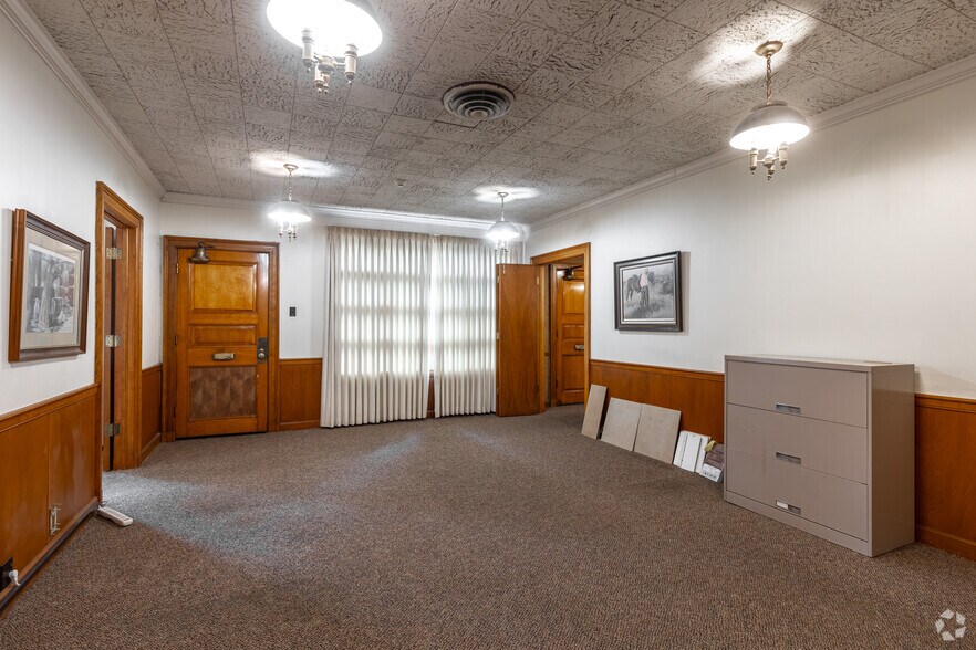 More Photos Of 2521 Cedar Springs Rd, Dallas Office For Lease