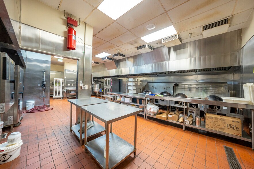 More Photos Of 429 S Palm Ave, Alhambra Food Processing For Sale
