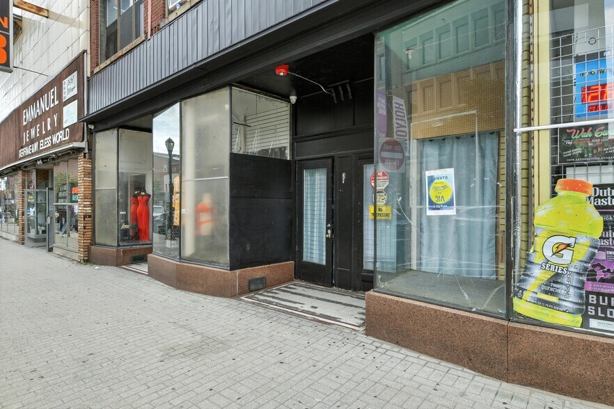 More Photos Of 301 High St, Holyoke Storefront For Lease