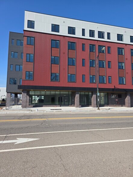 More Photos Of 450 S Park Ave, Buffalo Storefront Retail Residential For Lease