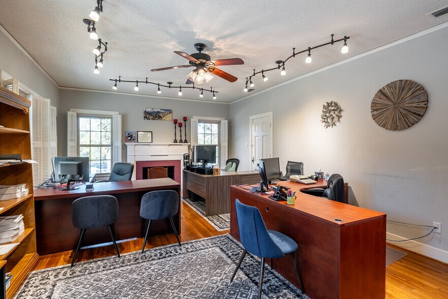 More Photos Of , Tyler Office For Sale
