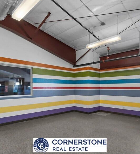 More Photos Of 4720 Lathrop Rd, Evansville Warehouse For Sale