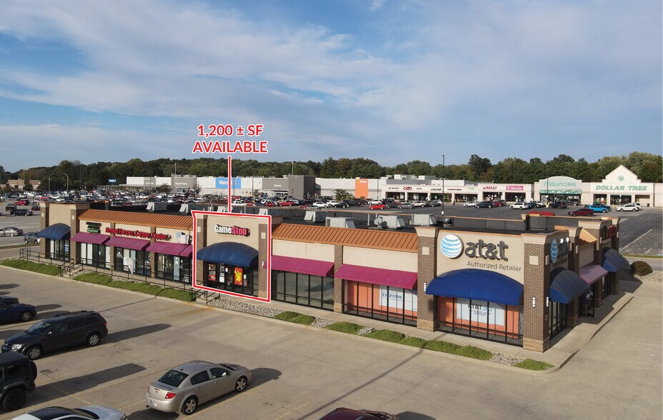 More Photos Of 632 Kimmell Rd, Vincennes Storefront Retail Office For Lease