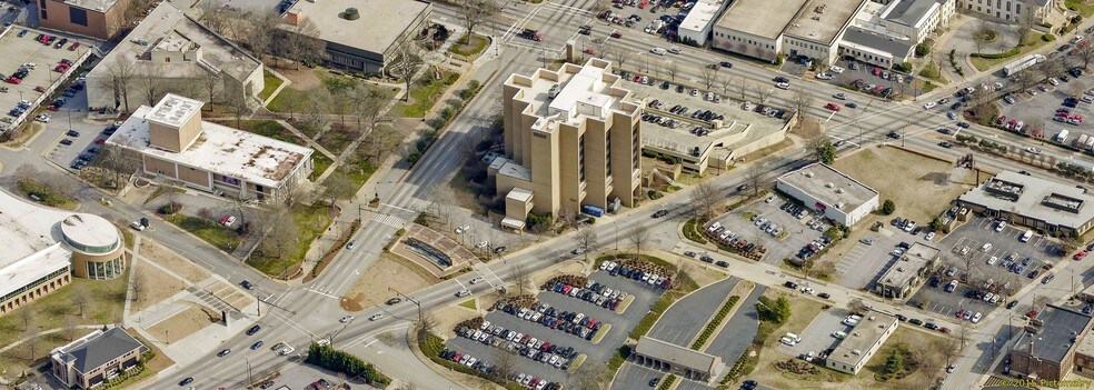 More Photos Of 301 College St, Greenville Office For Lease