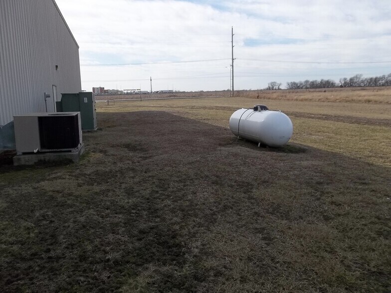 More Photos Of 1390 35th Pkwy Pky, Chanute Religious Facility For Sale