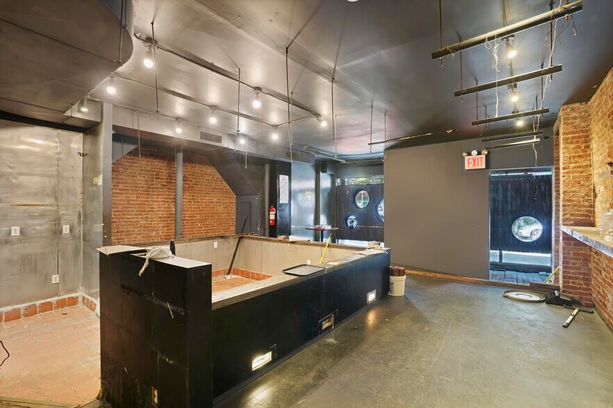 More Photos Of 296 Grand St, Brooklyn Apartments For Sale