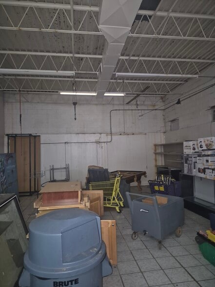 More Photos Of 3923 Covington Hwy, Decatur Food Processing For Sale