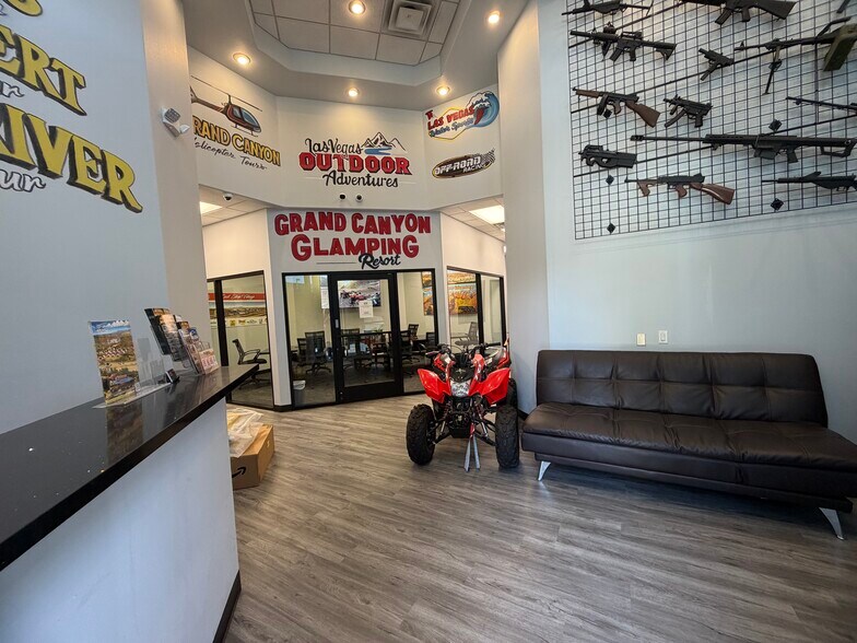 More Photos Of 4670 Polaris Ave, Las Vegas Office For Lease