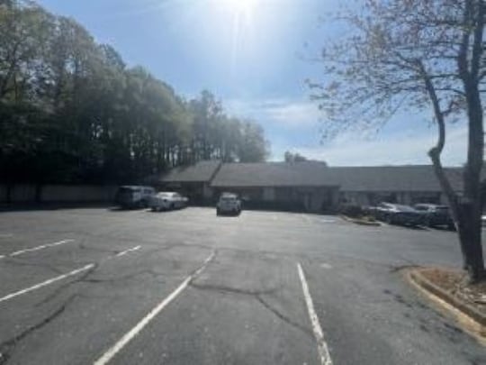 More Photos Of 875 Old Roswell Rd, Roswell Office For Sale