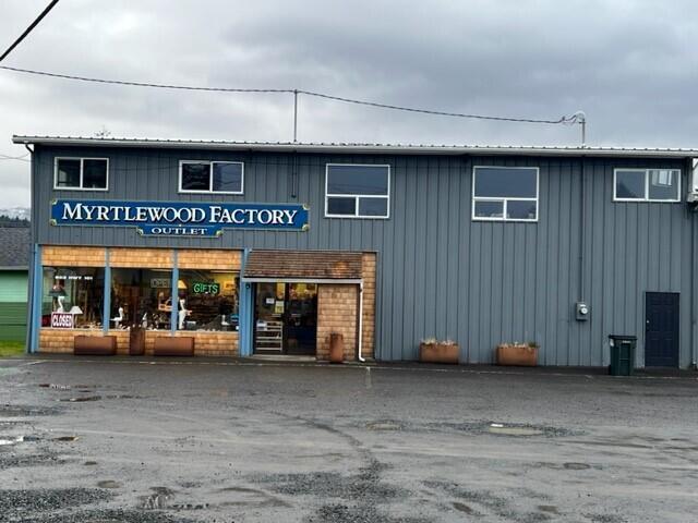 More Photos Of 903 Garibaldi Ave, Garibaldi Freestanding For Sale