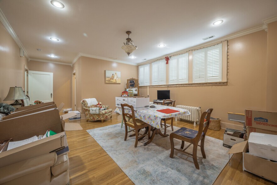 More Photos Of 410 S Pearl Ave, Joplin Office Residential For Sale