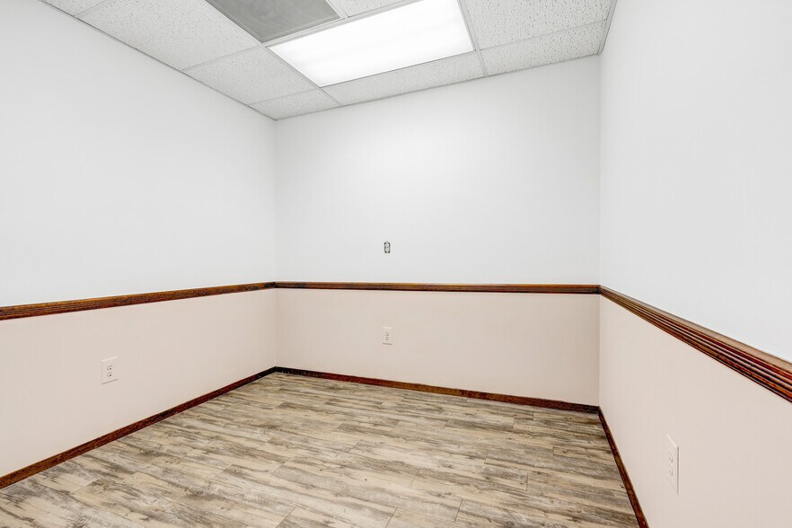 More Photos Of 1163 Route 37 W, Toms River Medical For Lease