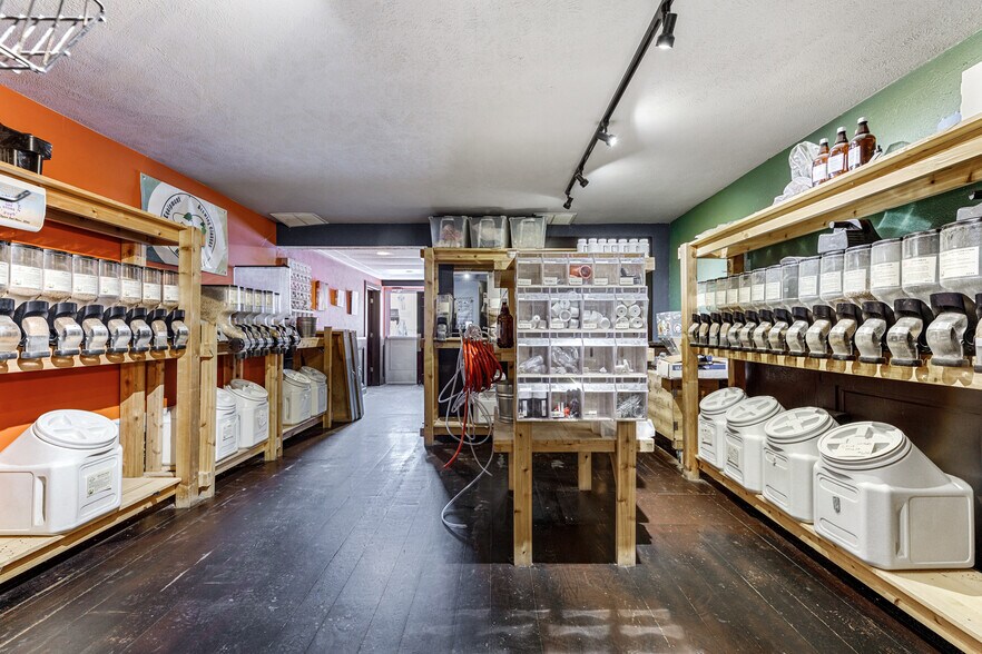 More Photos Of 120 S Park St, Traverse City Restaurant For Sale