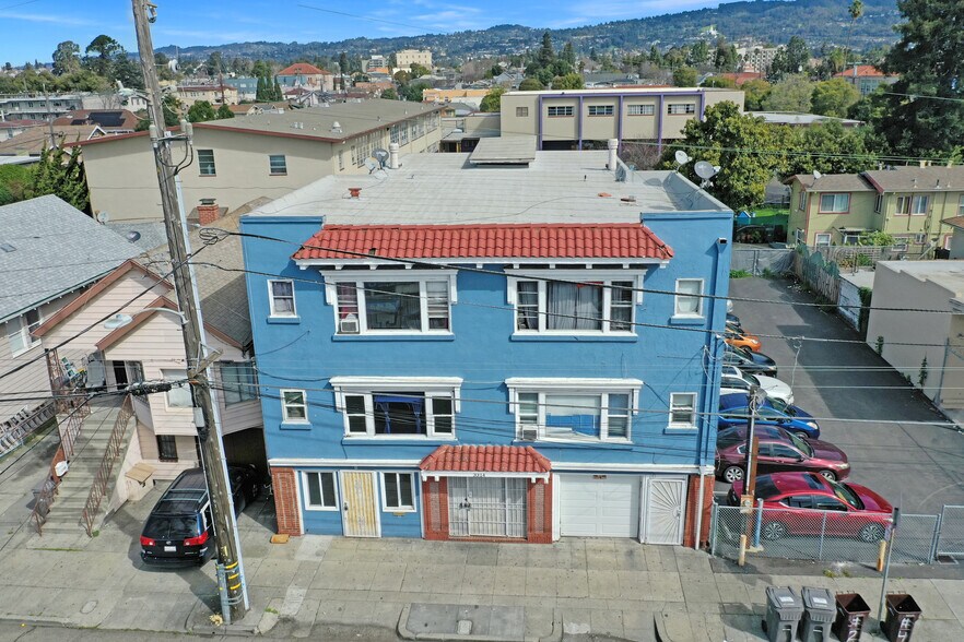 More Photos Of 3314 Farnam St, Oakland Apartments For Sale