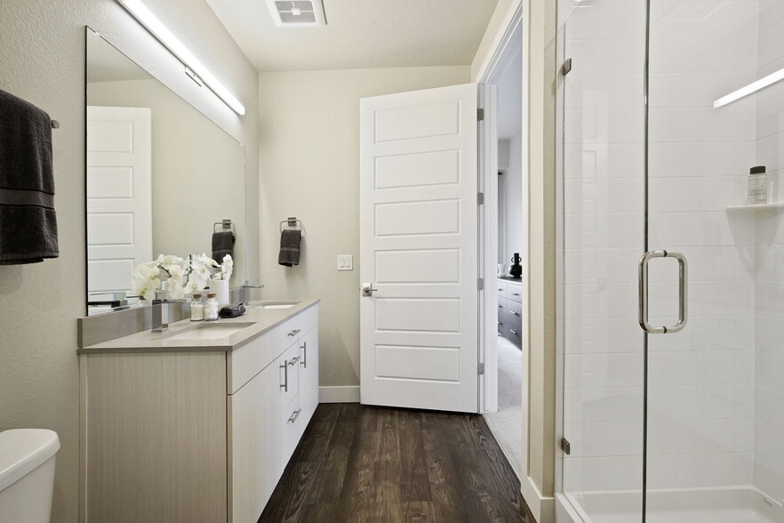 More Photos Of 4055 Inca St, Denver Apartments For Lease