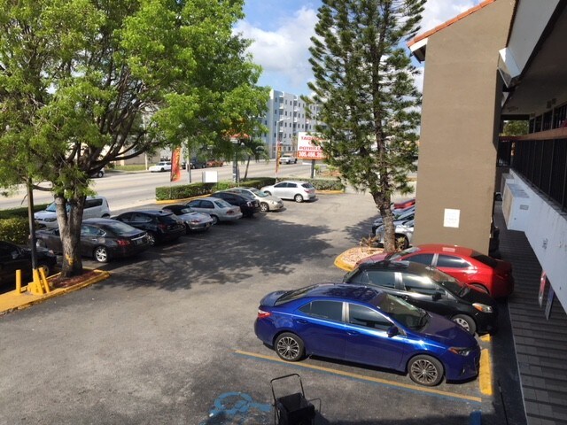 More Photos Of 3939 NW 7th St, Miami Storefront Retail Office For Sale