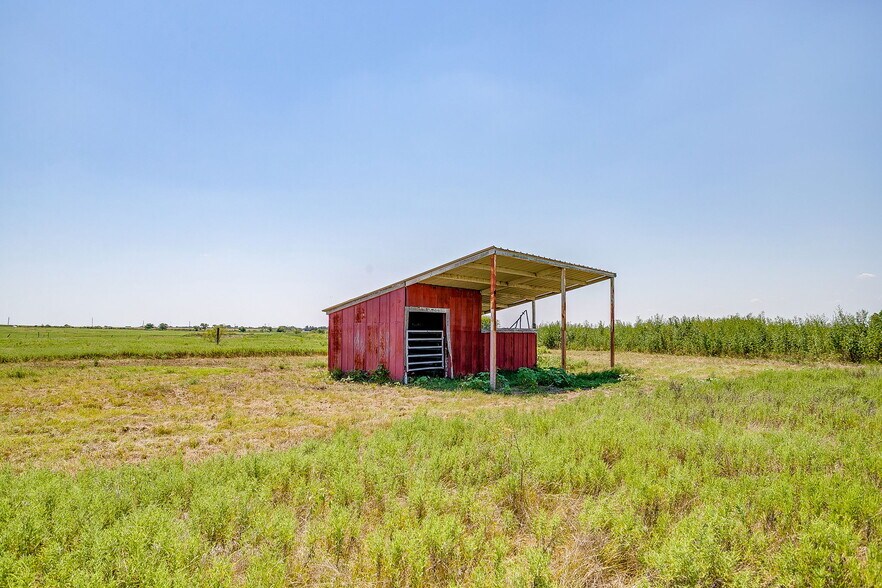 More Photos Of 1041 County Road 310A, Cleburne Land For Sale