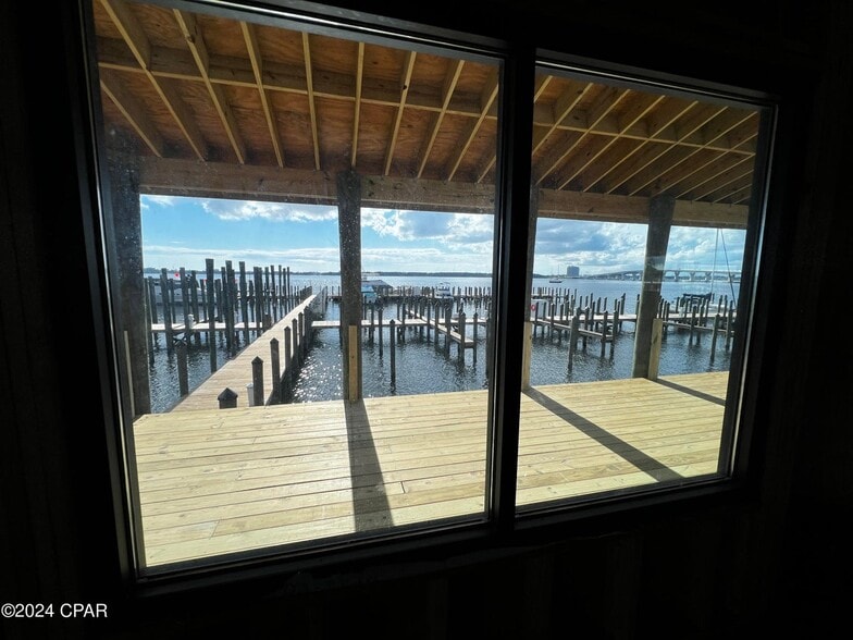 More Photos Of 5300 Highway 98 Hwy, Panama City Restaurant For Lease