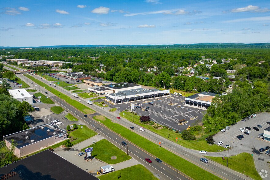 More Photos Of 437 US Highway 46, Fairfield Freestanding For Lease