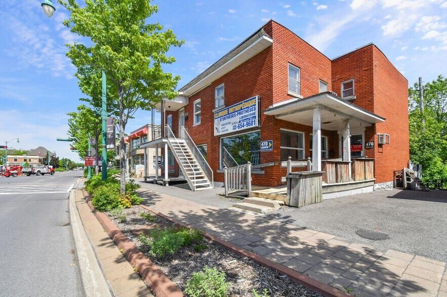More Photos Of 470Z Rue Notre-Dame, Lavaltrie Storefront Retail Residential For Sale