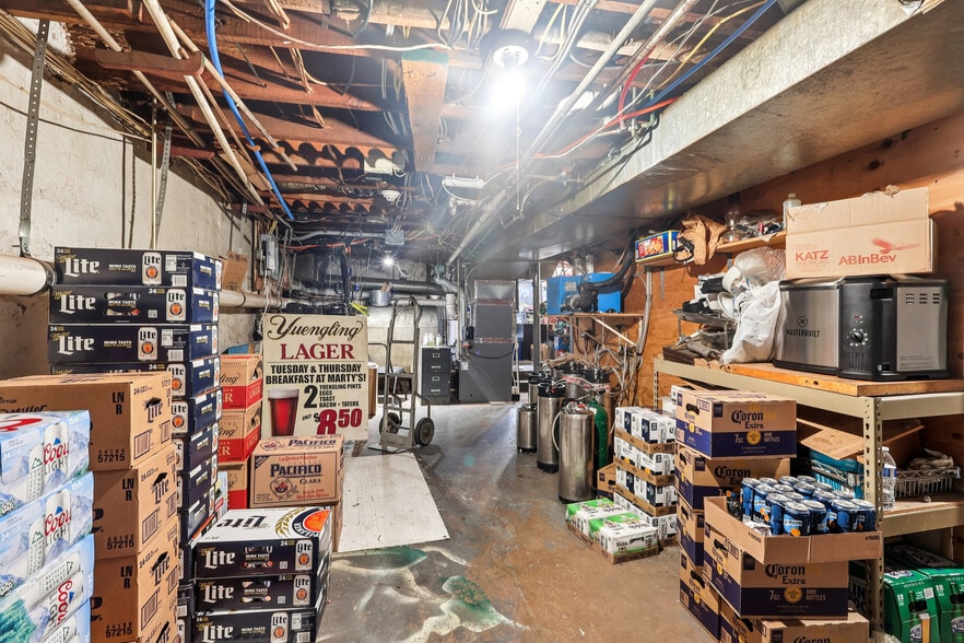 More Photos Of 1600 Hamilton Ave, Hamilton Storefront Retail Residential For Sale