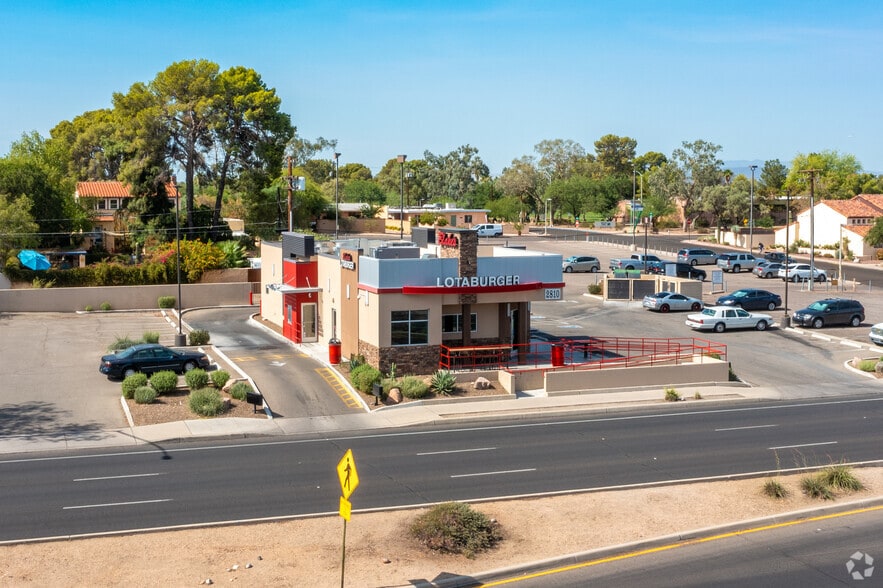 More Photos Of 2810 E Speedway Blvd, Tucson Fast Food For Lease