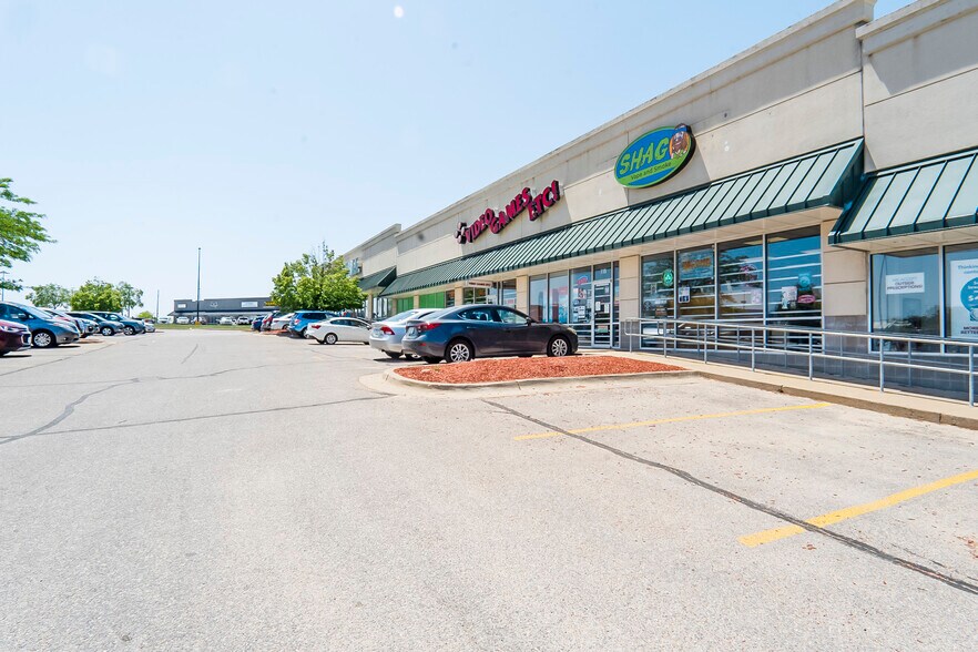 More Photos Of 3005 SW Wiley Blvd, Cedar Rapids General Retail For Sale