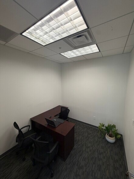 More Photos Of 1600 Ponce De Leon Blvd, Coral Gables Office For Lease