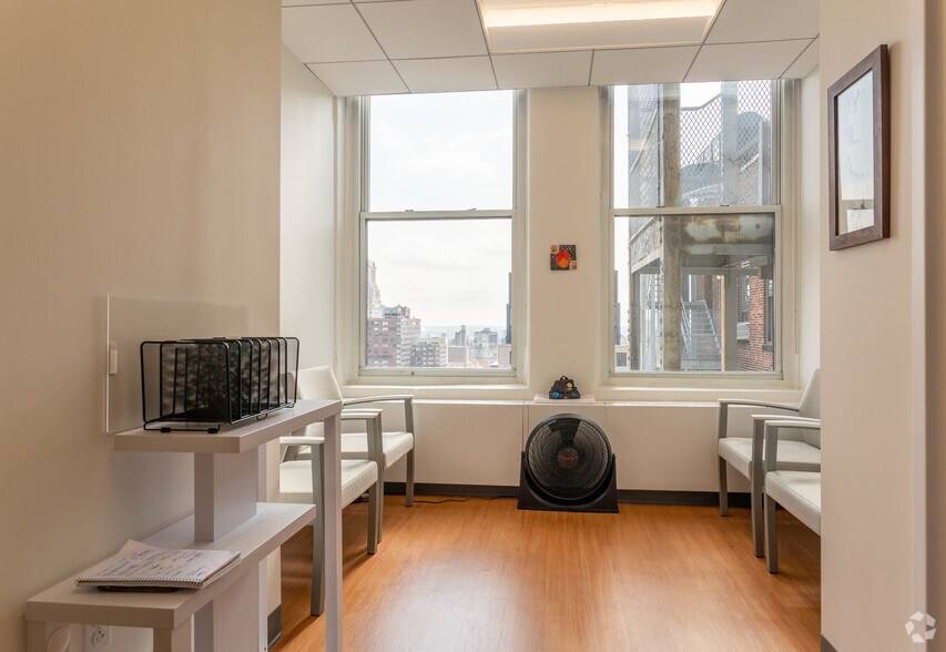 More Photos Of 55 Fifth Ave, New York Office For Lease