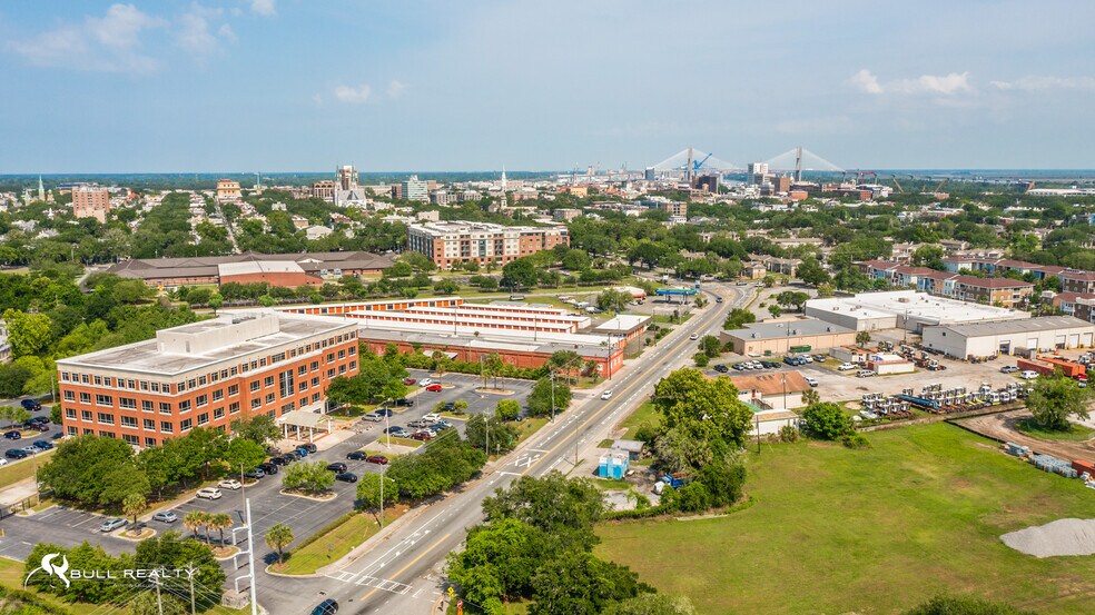 More Photos Of 761 Wheaton St, Savannah Office For Sale