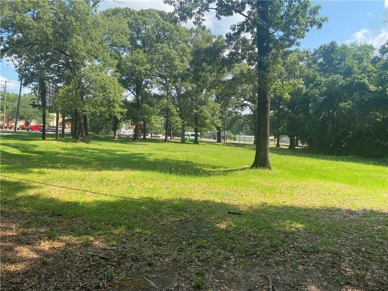 More Photos Of 3915 Cottage Hill Rd, Mobile Land For Sale