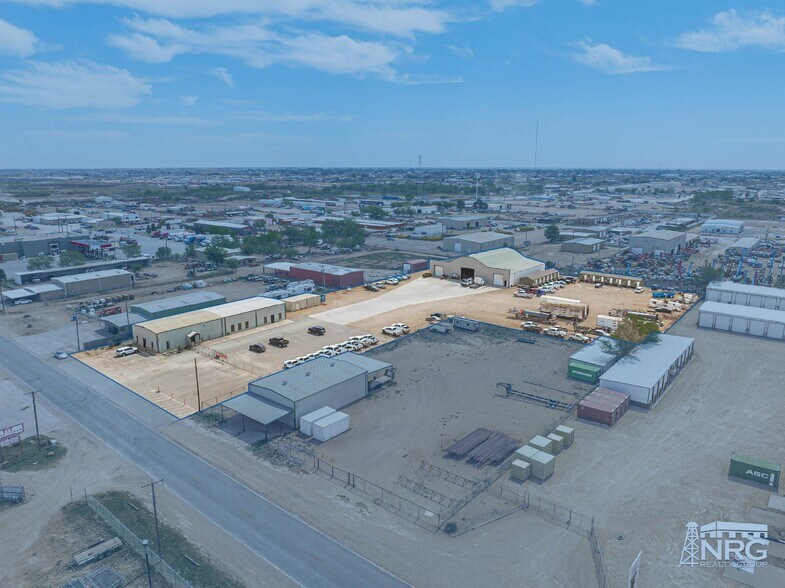 More Photos Of 1113 Dayton Rd, Midland Warehouse For Sale