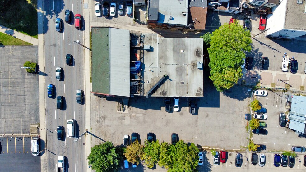 More Photos Of 15 Wellington St N, Hamilton Office For Sale