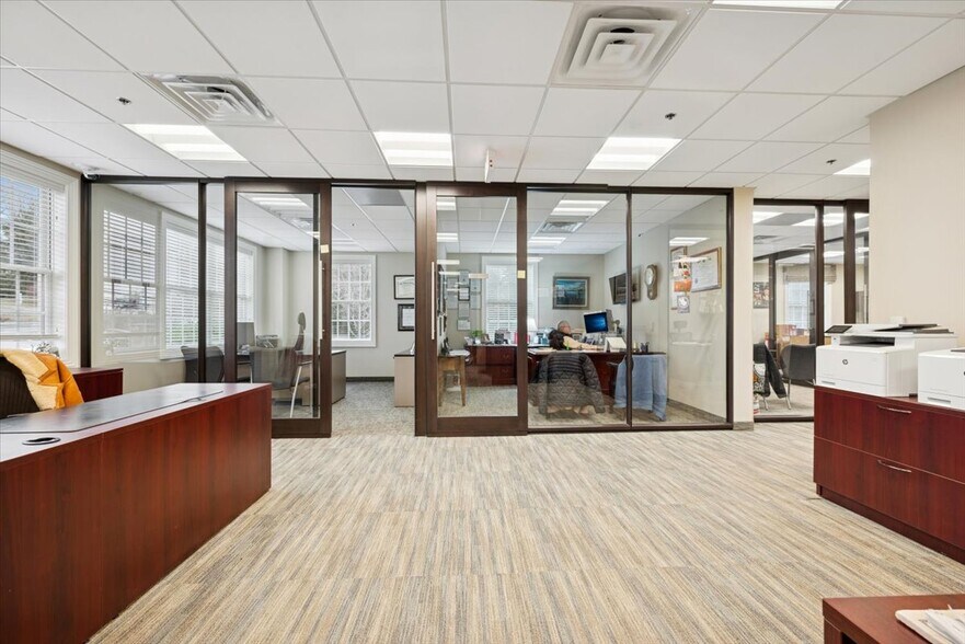 More Photos Of 58 Mount Bethel Rd, Warren Office For Lease