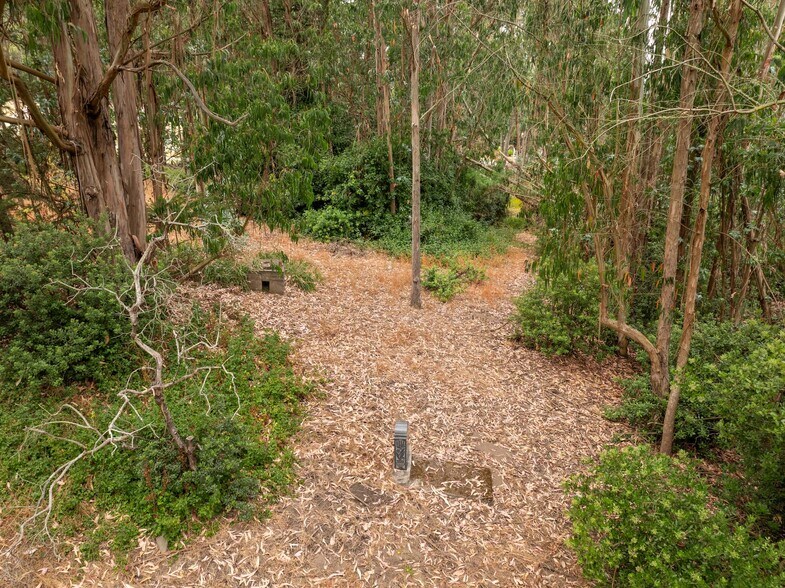 More Photos Of 1 Longford dr, Daly City Land For Sale