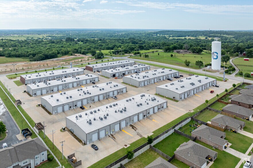 More Photos Of 14060 S Peoria Ave, Glenpool Unknown For Lease