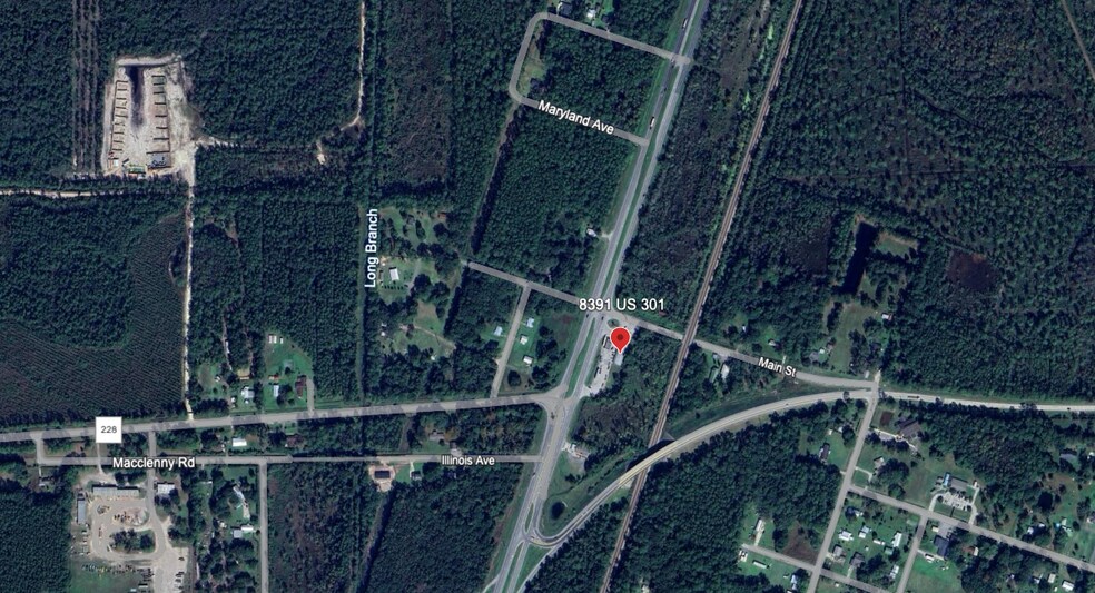 More Photos Of 8391 US Highway 301 S, Jacksonville Service Station For Lease