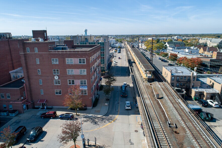 More Photos Of 53 N Park Ave, Rockville Centre Office For Lease