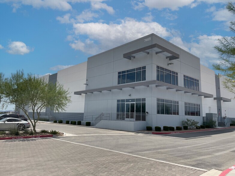 More Photos Of 7465 W Badura Ave, Las Vegas Warehouse For Sale