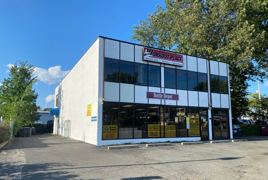 More Photos Of 110 Demarest Mill Rd, Nanuet Office Residential For Lease