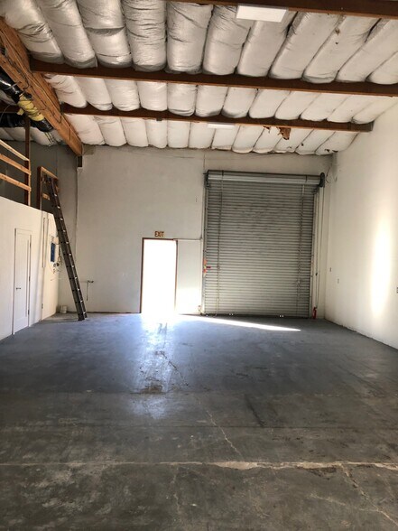 More Photos Of 4450 Enterprise St, Fremont Manufacturing For Sale
