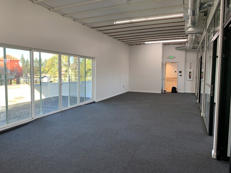 More Photos Of 1088 Branham Ln, San Jose Loft Creative Space For Lease