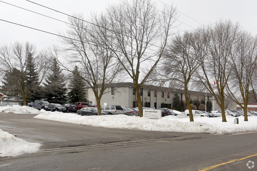 More Photos Of 245 Edward St, Aurora Manufacturing For Sale