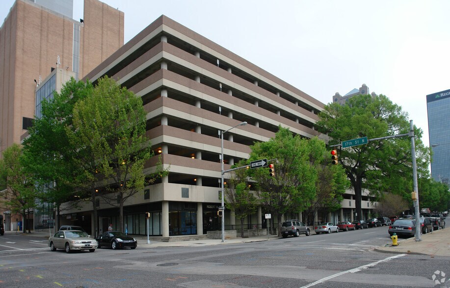 Primary Photo Of 1700-1732 5th Ave N, Birmingham Parking Garage For Lease
