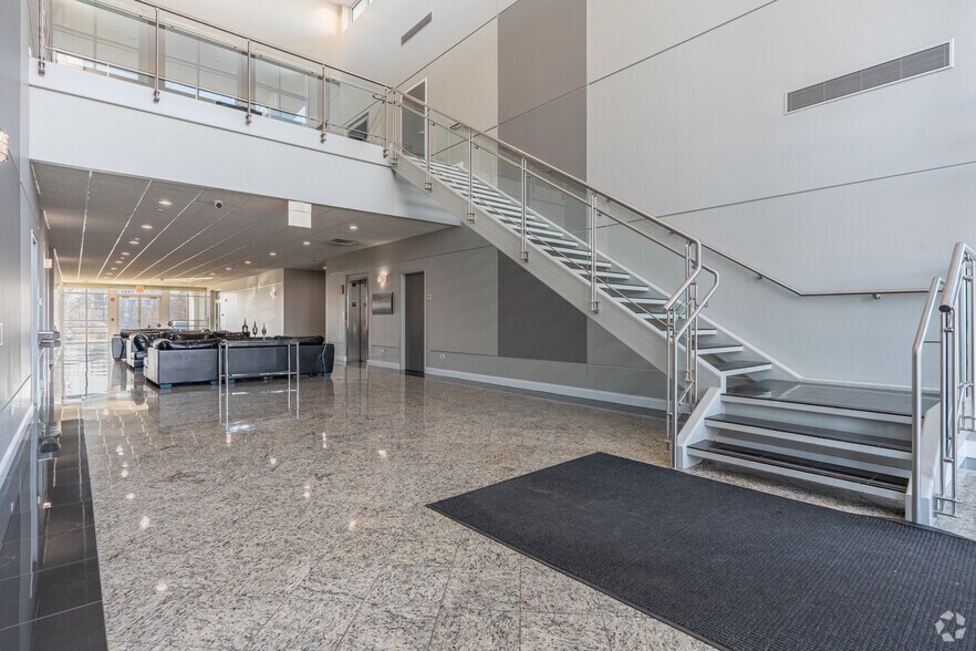 More Photos Of 7851 W 185th St, Tinley Park Unknown For Lease