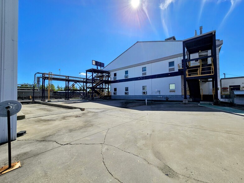 More Photos Of 9203 Highway 23, Belle Chasse Industrial For Sale