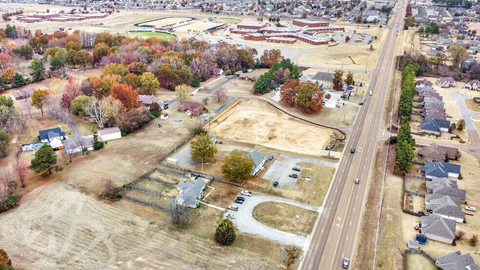 More Photos Of 5165 Getwell Rd, Southaven Office For Sale