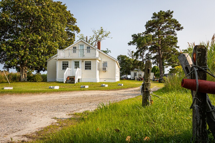 More Photos Of 1327 W Kitty Hawk Rd, Kitty Hawk Land For Sale