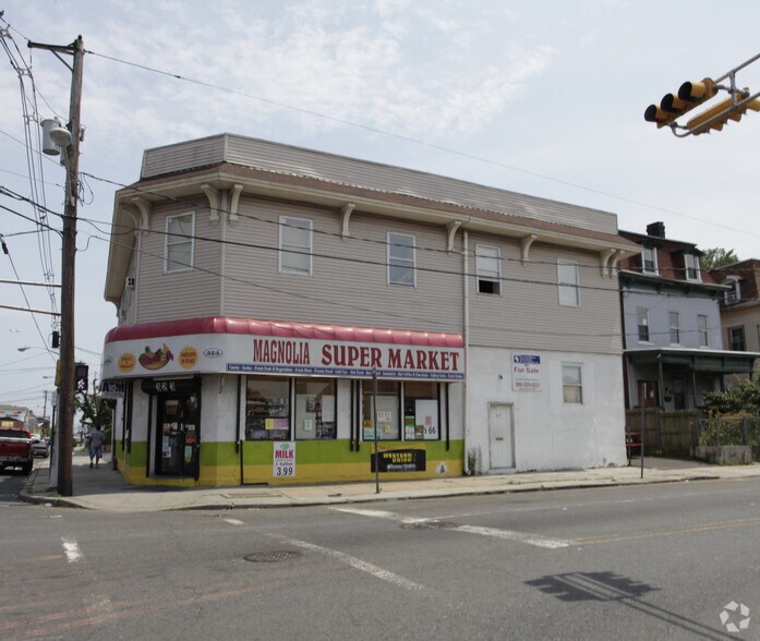 Primary Photo Of 323 Jefferson Ave, Elizabeth Storefront Retail Residential For Lease